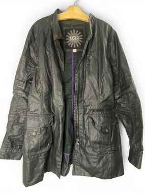 Rare UGG Zip-off Sleeve Hike Walk Travel Windbraker Jacket in Dark Gray Size M